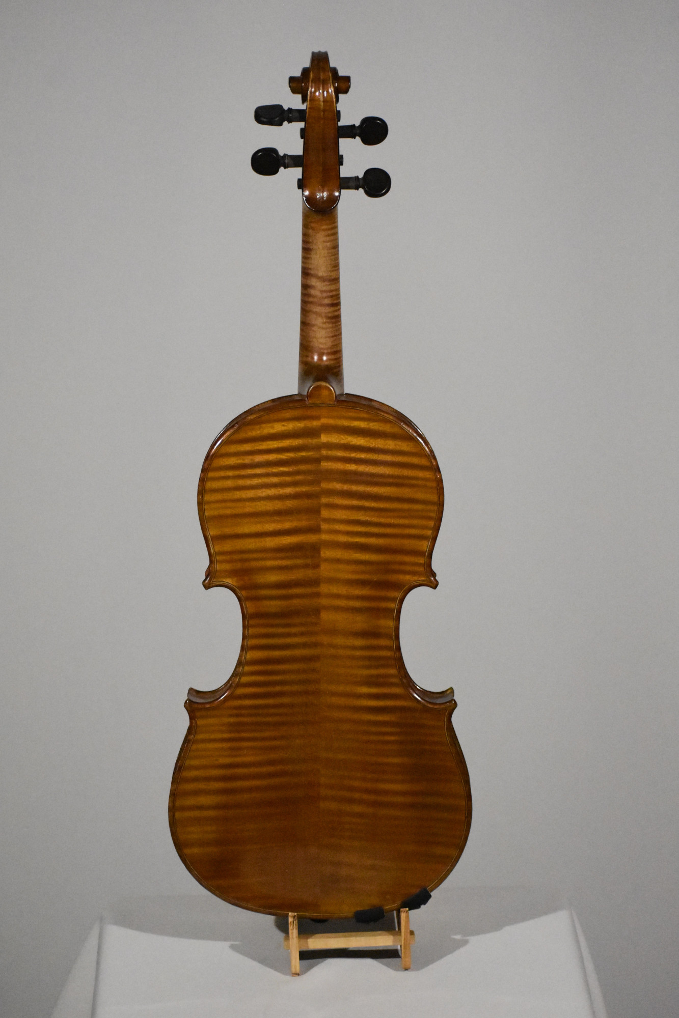 Violon_Bailly_2_sm.JPG