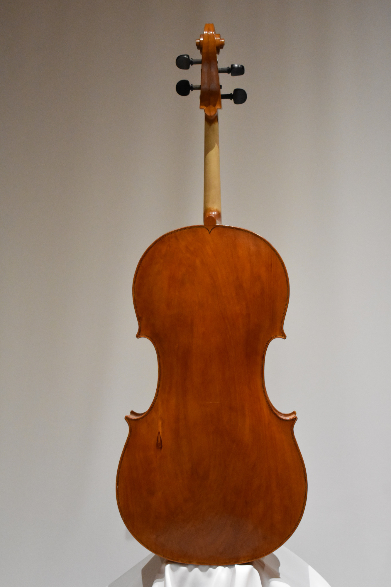 Violoncelle_M.Boyadjian_2_sm.JPG